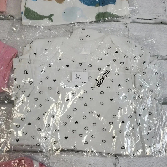 3m Girls Bodysuit set, 5pieces.  Baby Girls Basic Bodysuits. Lot 1 - Picture 5 of 7